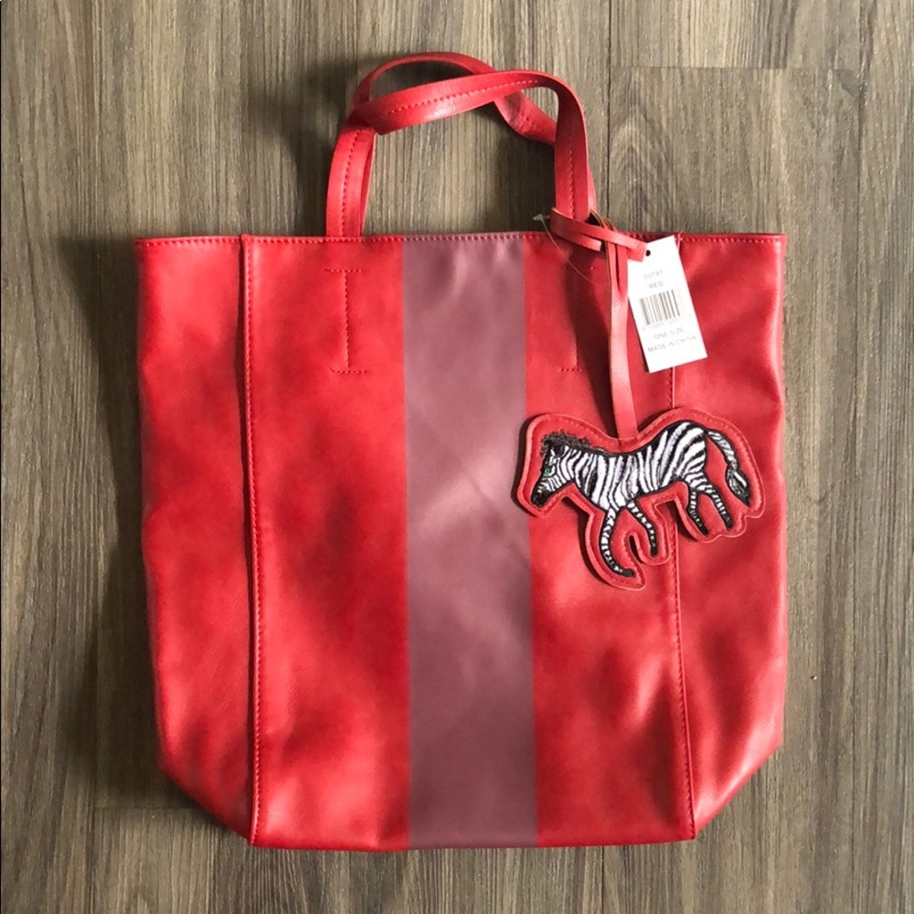 red tote bag